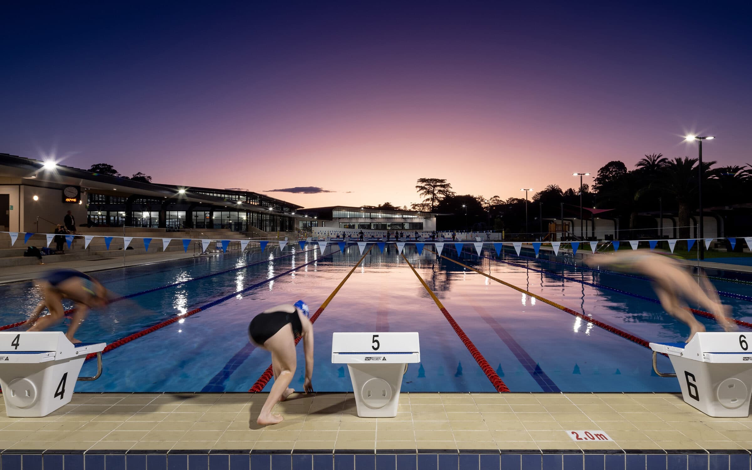 06 Waves Outdoor Pool